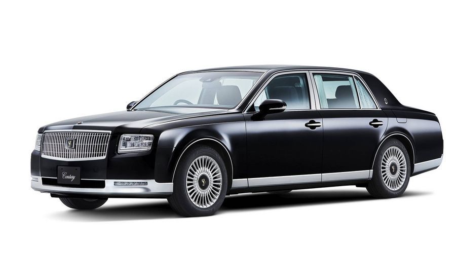 Toyota Century 2018 vẫn giữ phong cách cổ điển và tăng tính sang trọng