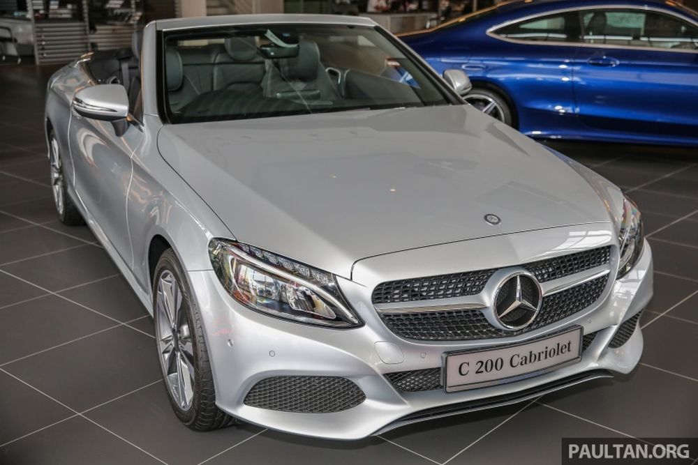 Mercedes-Benz C200 Cabriolet 2017 chuẩn bị cập bến Việt Nam với giá 2,8 tỷ đồng