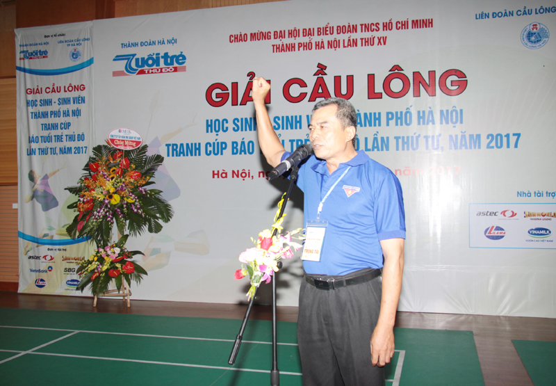 Tưng bừng khai mạc Giải cầu lông HSSV tranh cúp Báo Tuổi trẻ Thủ đô lần thứ IV