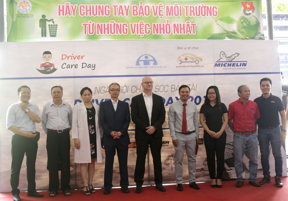 FUSO tiếp tục đồng hành cùng sự kiện Ngày hội Chăm sóc Bác tài - Driver Care Day 2017
