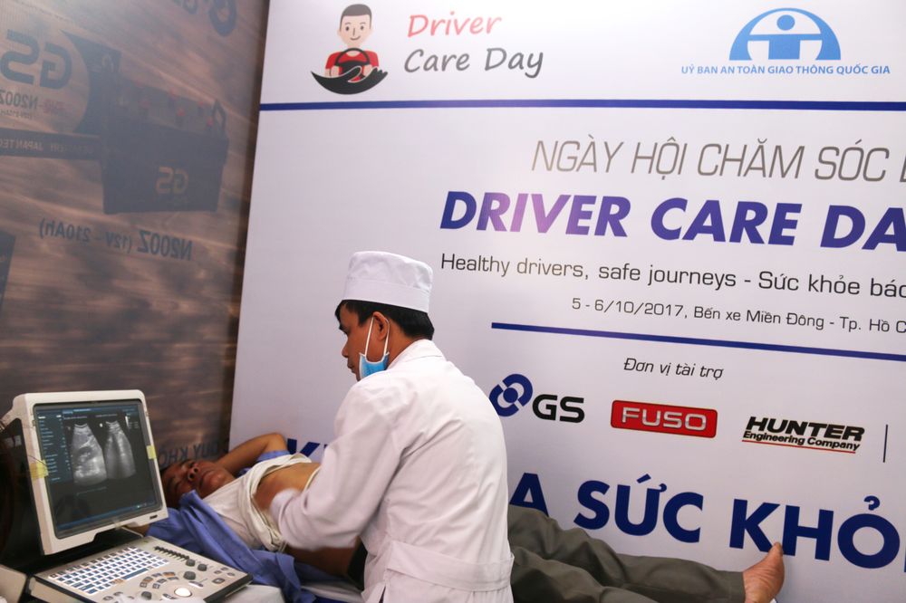 FUSO tiếp tục đồng hành cùng sự kiện Ngày hội Chăm sóc Bác tài - Driver Care Day 2017