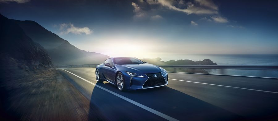 Lexus mất 15 năm nghiên cứu màu sơn Structural Blue được áp dụng trên LC 500