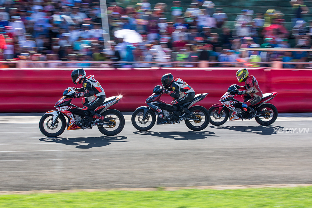 Khán giả Tuy Hòa cháy hết mình cùng Honda Vietnam Racing Cup chặng 4