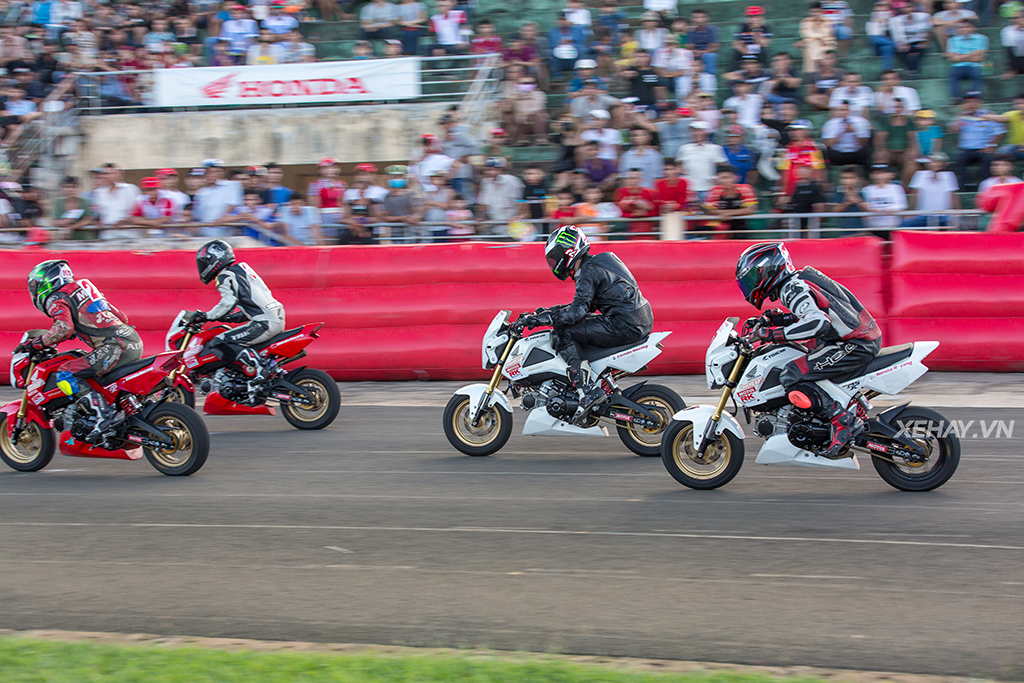 Khán giả Tuy Hòa cháy hết mình cùng Honda Vietnam Racing Cup chặng 4