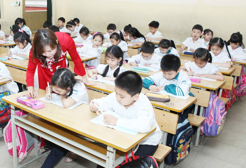Hà Nội: Dạy thêm học thêm, lạm thu tiền trường vẫn nóng trong trường học