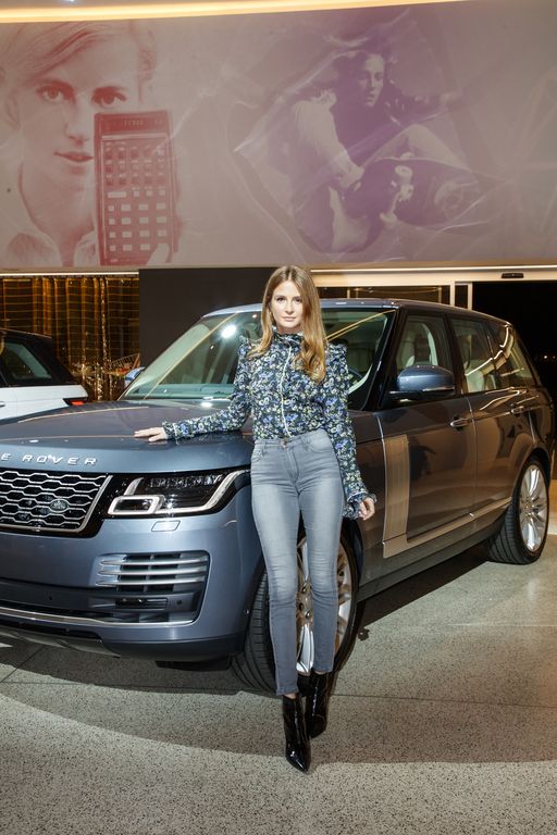 Ảnh chi tiết Range Rover 2018 mới trình làng, giá khởi điểm từ 1,98 tỷ VNĐ