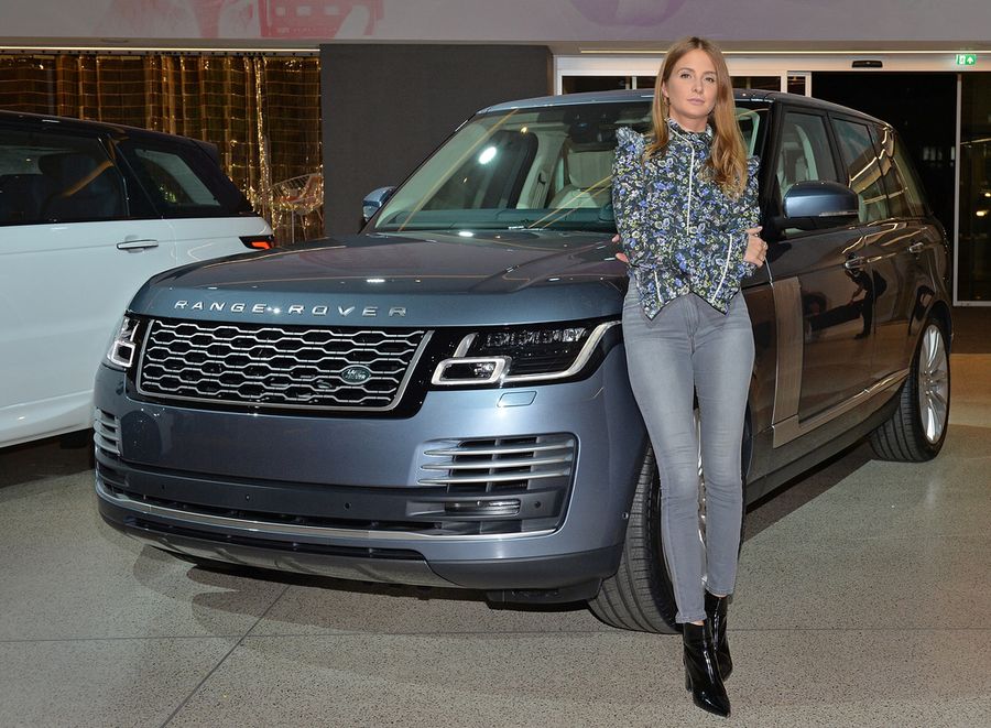 Ảnh chi tiết Range Rover 2018 mới trình làng, giá khởi điểm từ 1,98 tỷ VNĐ