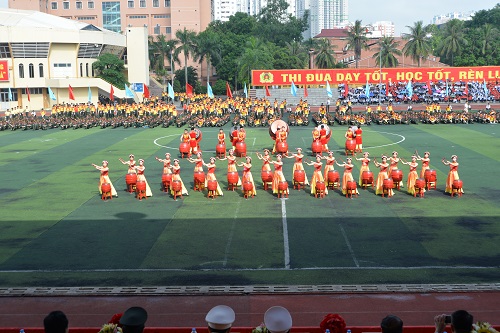 Thầy và trò Học viện An ninh chào đón năm học mới