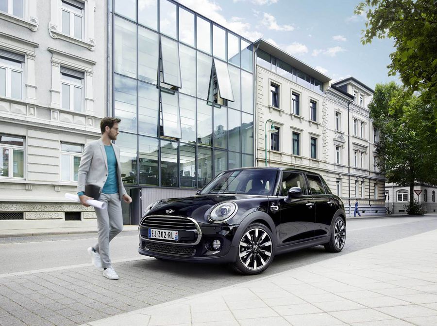 Mini Blackfriars Edition đặc biệt được chắp bút từ nguồn cảm hứng về London