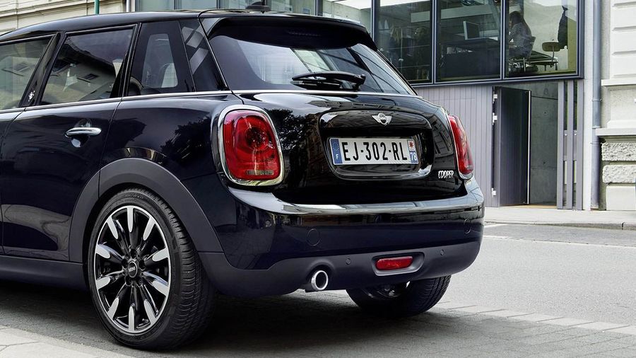 Mini Blackfriars Edition đặc biệt được chắp bút từ nguồn cảm hứng về London