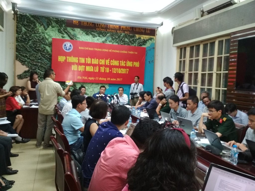 Khẩn trương khắc phục hậu quả sau mưa lũ