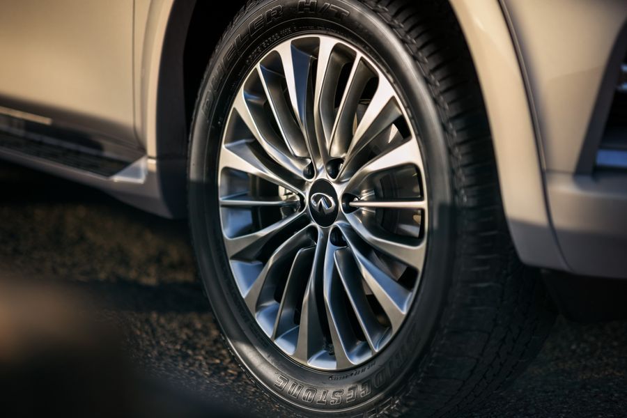 Infiniti QX80 2018 hoàn toàn mới 