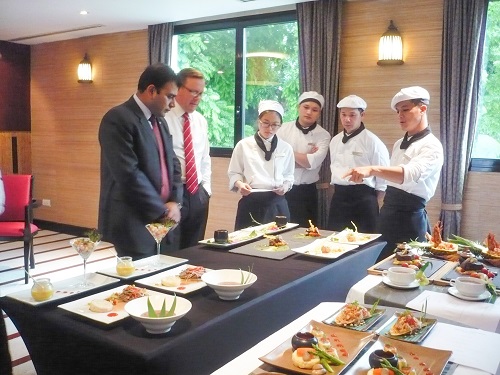 4 bạn trẻ Việt sẽ dự thi Tìm kiếm tài năng ẩm thực Hilton F&B Masters khu vực Đông Nam Á và Ấn Độ