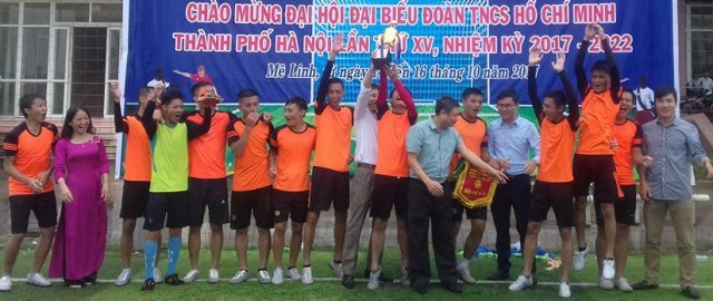 Trường THPT Mê Linh vô địch Giải bóng đá thanh niên huyện Mê Linh