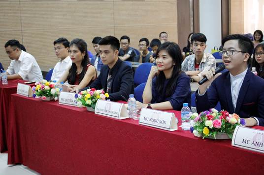 Trải nghiệm tại Trung tâm Đào tạo MC ShuKha cùng MC Hạnh Phúc