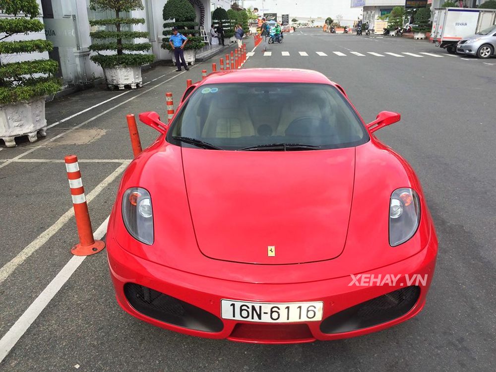 Ferrari F430 mang biển Hải Phòng bất ngờ xuất hiện tại trung tâm TP.HCM