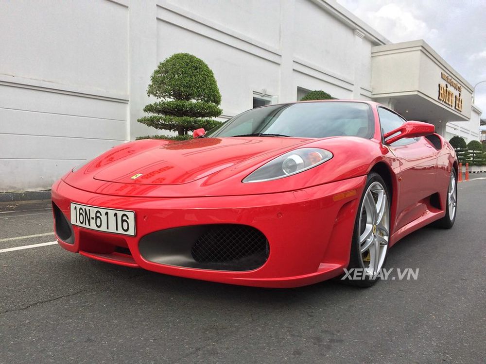 Ferrari F430 mang biển Hải Phòng bất ngờ xuất hiện tại trung tâm TP.HCM