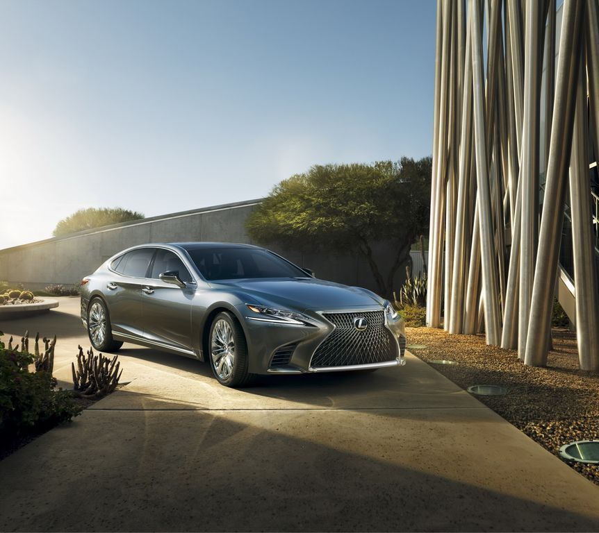 Lexus LS 2018 - công nghệ đỉnh cao, thiết lập định nghĩa mới về sedan hạng sang