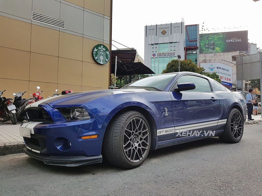 TP.HCM: Ford Shelby GT500 bất ngờ xuất hiện trên phố sau thời gian dài 