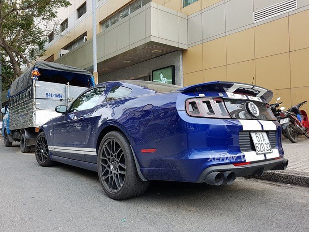 TP.HCM: Ford Shelby GT500 bất ngờ xuất hiện trên phố sau thời gian dài 