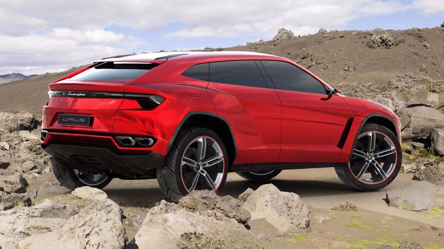 Lamborghini muốn tận dụng động cơ V10 và V12 càng lâu càng tốt