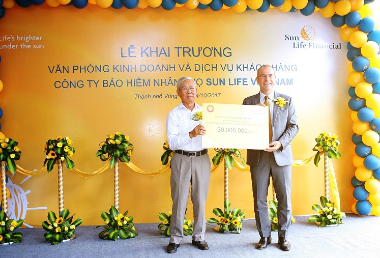 Sun Life Việt Nam khai trương 5 Văn phòng Kinh doanh và Dịch vụ Khách hàng mới