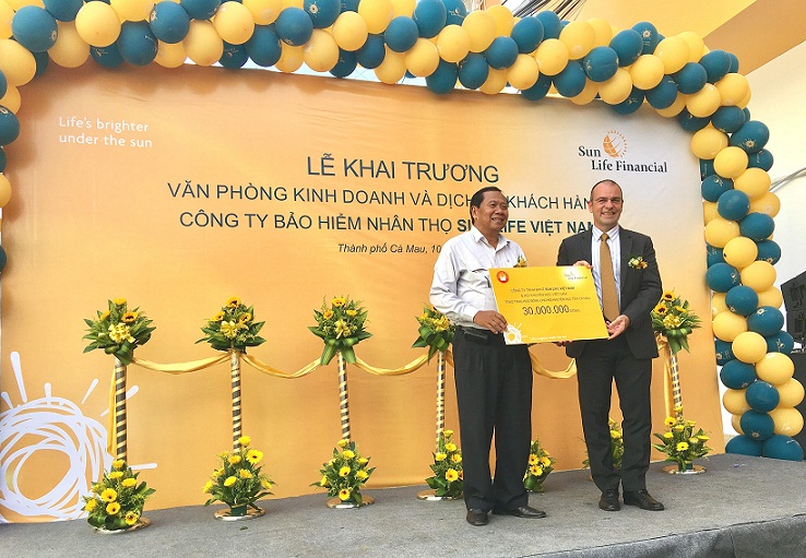 Sun Life Việt Nam khai trương 5 Văn phòng Kinh doanh và Dịch vụ Khách hàng mới