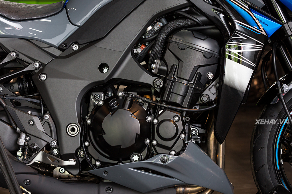 Ảnh chi tiết Kawasaki Z1000 2018 tại Việt Nam, giá từ 399 triệu đồng
