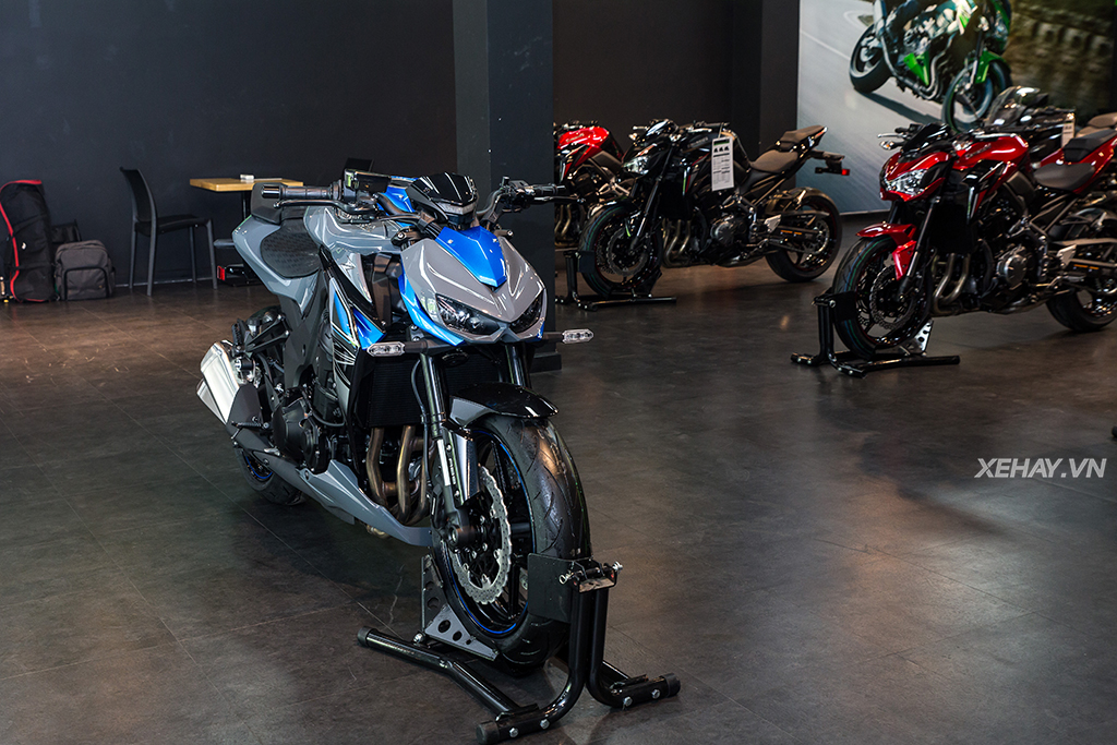 Ảnh chi tiết Kawasaki Z1000 2018 tại Việt Nam, giá từ 399 triệu đồng