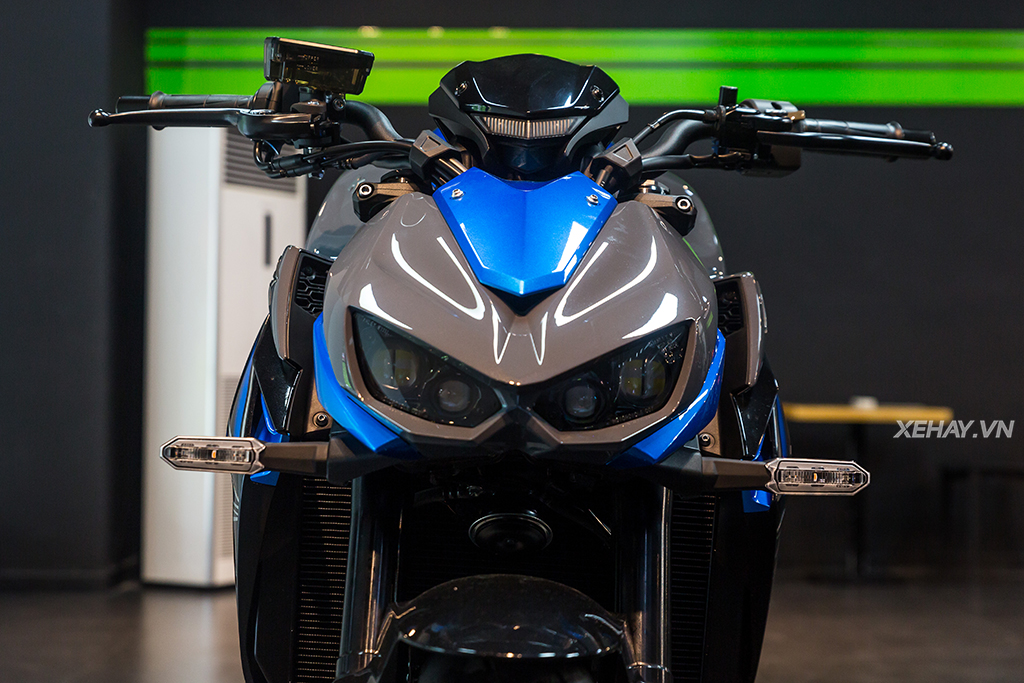 Ảnh chi tiết Kawasaki Z1000 2018 tại Việt Nam, giá từ 399 triệu đồng