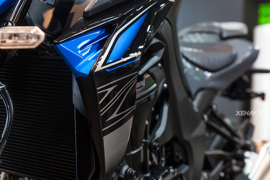 Ảnh chi tiết Kawasaki Z1000 2018 tại Việt Nam, giá từ 399 triệu đồng