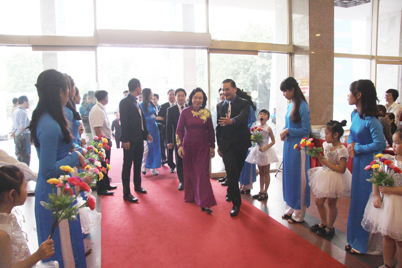 [Chùm ảnh] Đại hội đại biểu Đoàn TN Hà Nội lần thứ XV vinh dự đón tiếp các vị lãnh đạo Trung ương, thành phố