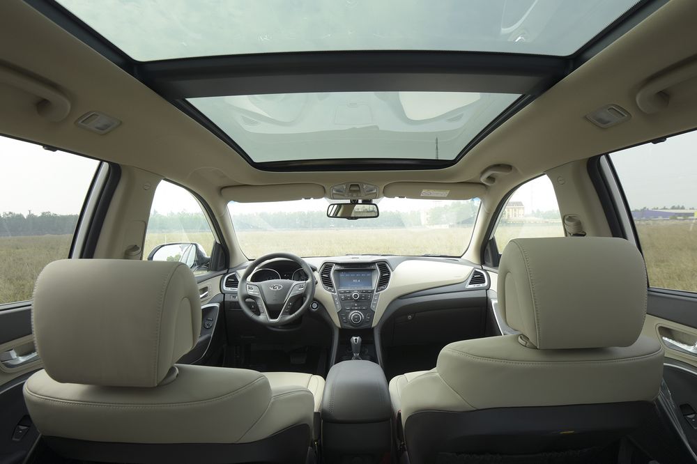 Hyundai SantaFe 2017 tại Việt Nam giảm giá sốc lên đến 230 triệu đồng