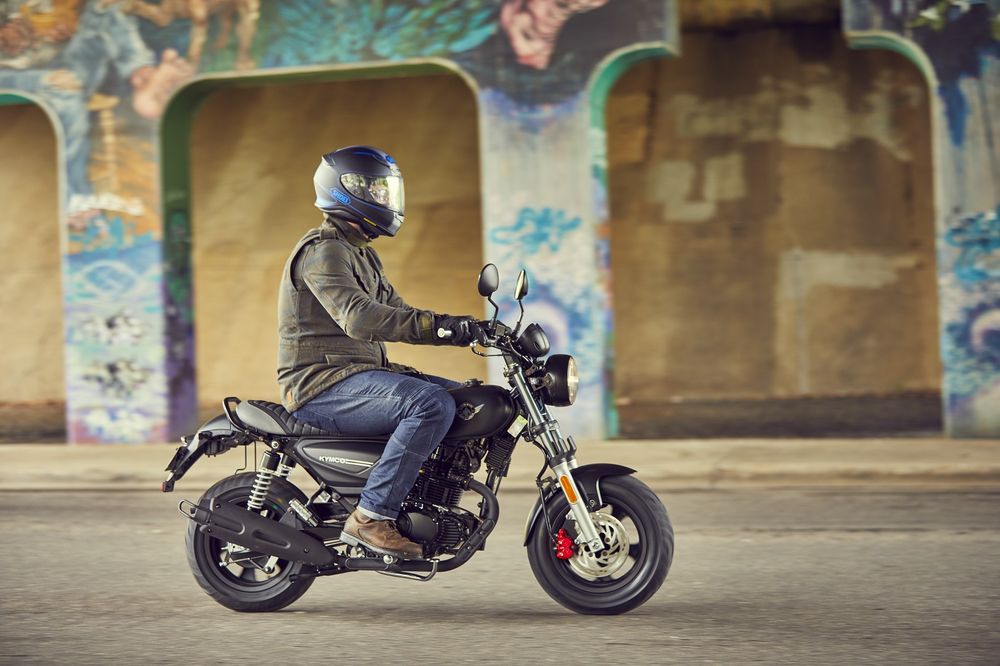 Kymco đã bất ngờ tung ra mẫu Spade 150 cổ điển, giá chỉ 68 triệu VNĐ