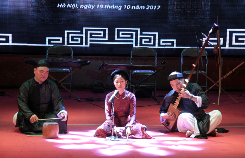 Giao lưu thanh niên với nghệ thuật truyền thống chào mừng Đại hội Đoàn
