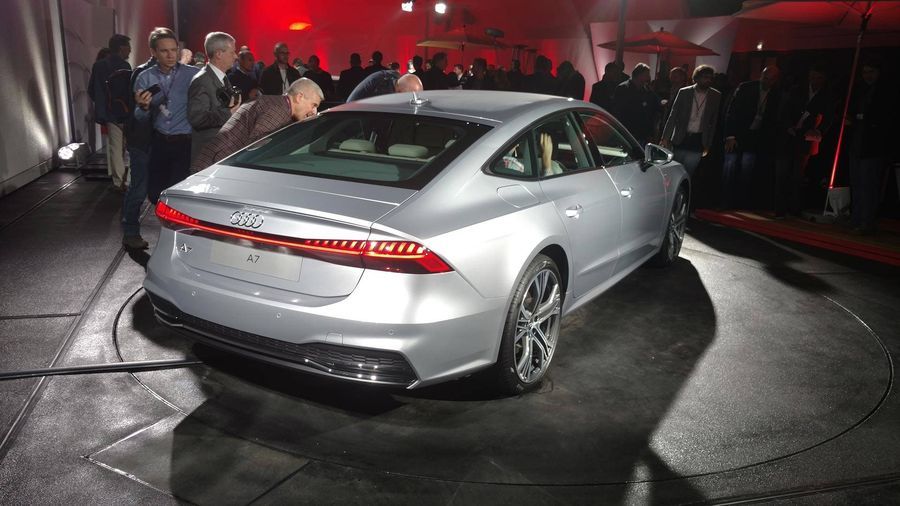 Audi A7 2019 hấp dẫn và đầy công nghệ chính thức trình làng