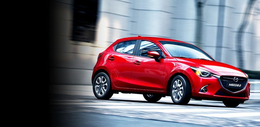 Mazda 2 hatchback 2017 được lòng khách hàng Việt hơn so với Suzuki Swift 2017