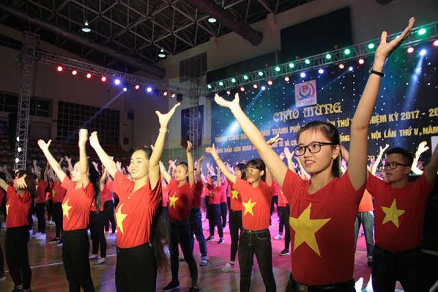 [Chùm ảnh] Hân hoan chào mừng thành công Đại hội Đoàn Thành phố Hà Nội lần thứ XV nhiệm kỳ 2017- 2022