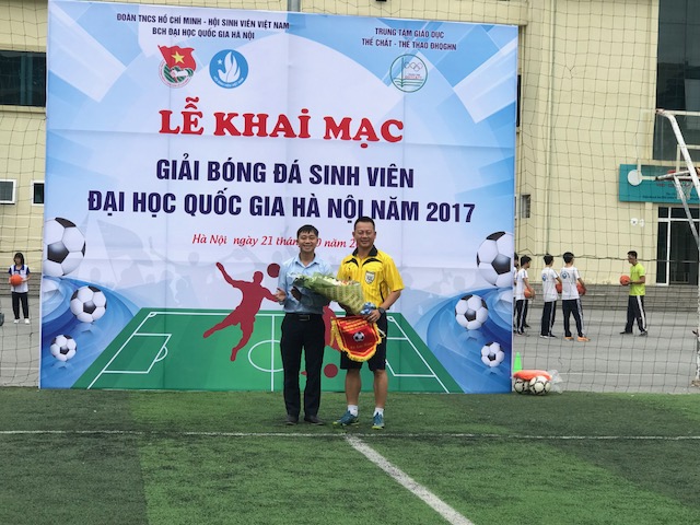 18 đội tuyển tham dự giải bóng đá sinh viên ĐHQGHN