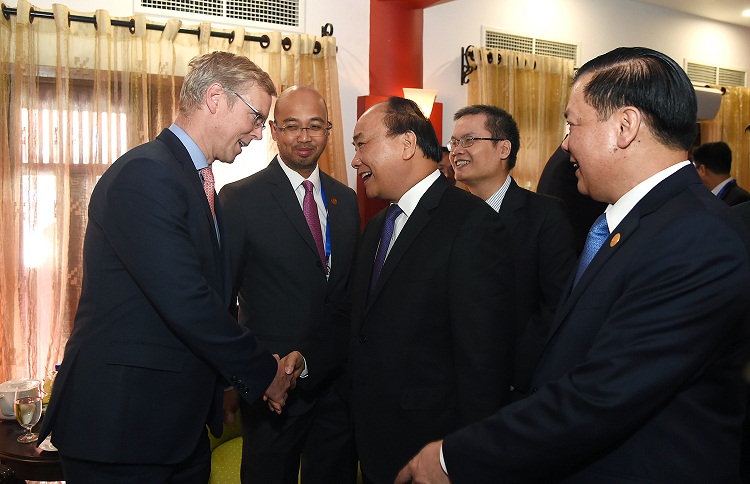 Thủ tướng Nguyễn Xuân Phúc dự Hội nghị Bộ trưởng Tài chính APEC