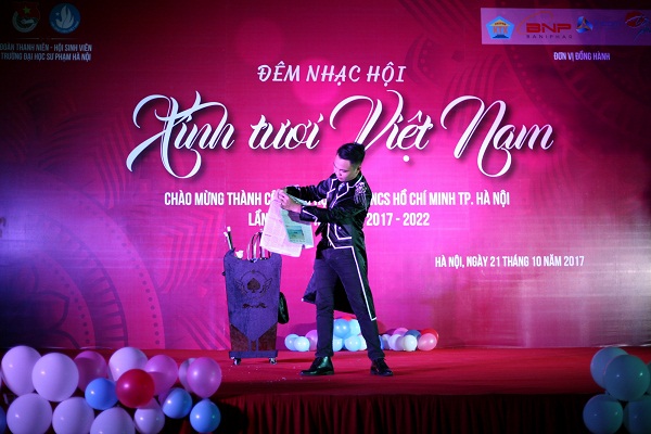 Tuổi trẻ Đại học Sư phạm Hà Nội chào mừng thành công Đại hội Đoàn thành phố