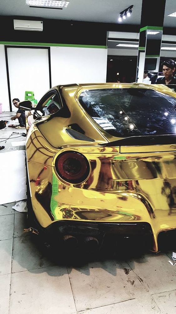 Ferrari F12 Berlinetta - 