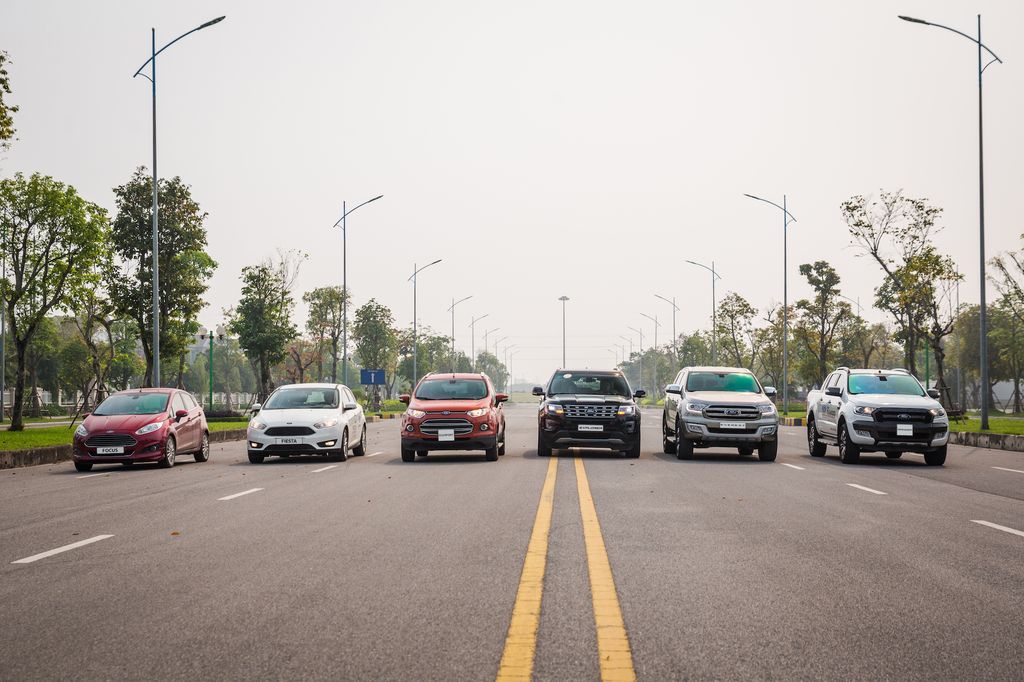 Năm 2018, giá xe sang nhập khẩu về Việt Nam có thể sẽ tăng