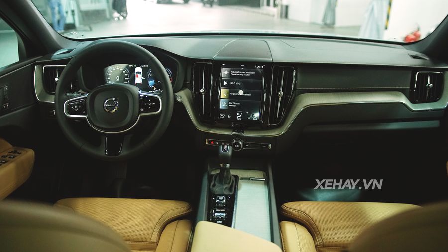 [ĐÁNH GIÁ XE] Bạn biết gì về xe sang Volvo XC60 2018 sắp về Việt Nam
