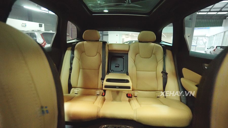 [ĐÁNH GIÁ XE] Bạn biết gì về xe sang Volvo XC60 2018 sắp về Việt Nam