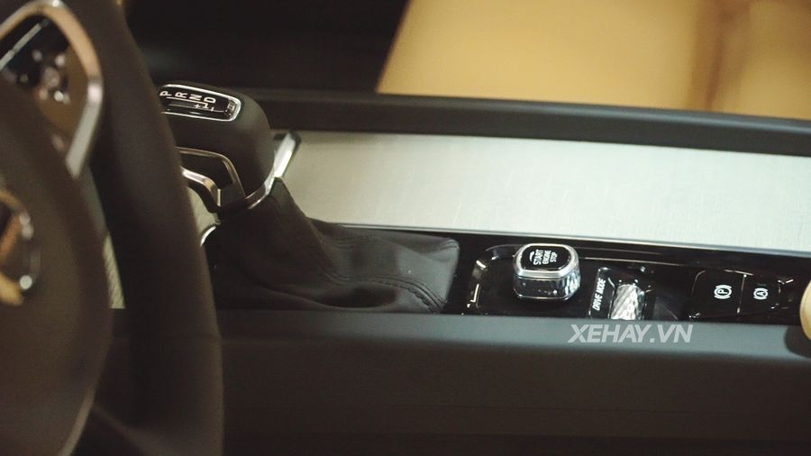 [ĐÁNH GIÁ XE] Bạn biết gì về xe sang Volvo XC60 2018 sắp về Việt Nam