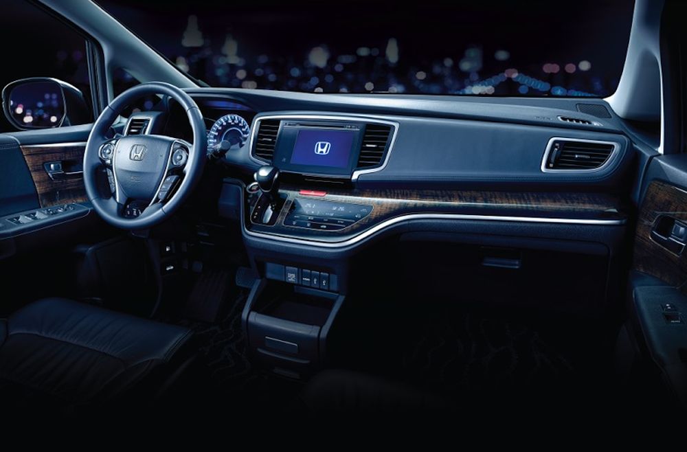Honda Odyssey 2017 nâng cấp nhẹ, giá không đổi 1,99 tỷ đồng tại Việt Nam