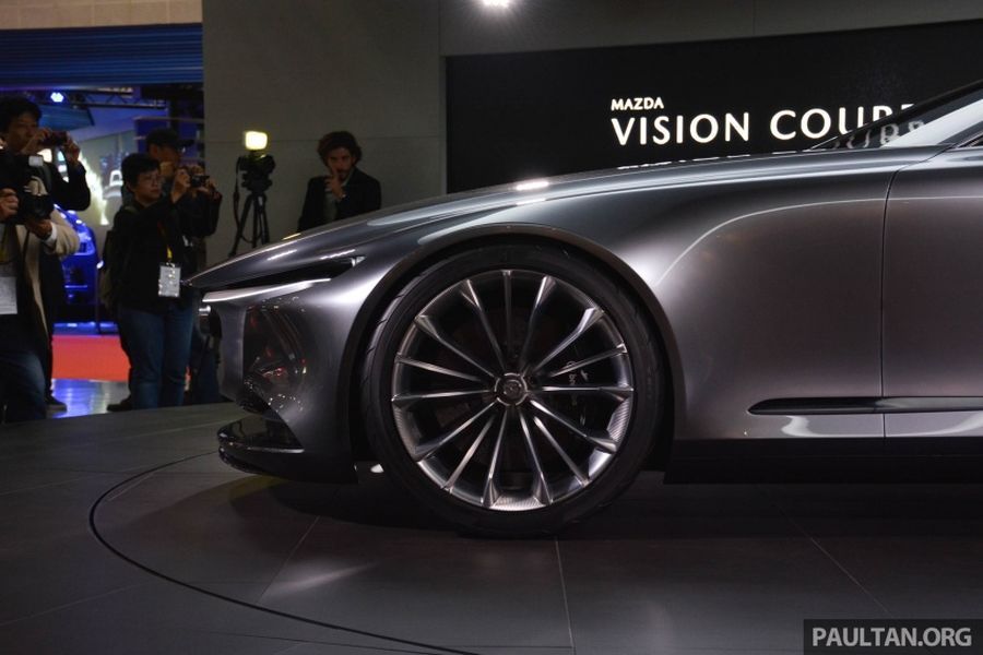 Mazda khoe sự quyến rũ của Vision Coupe Concept tại Tokyo 2017