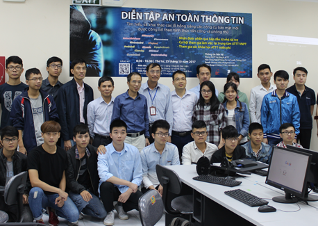 Sinh viên Bưu chính diễn tập an toàn thông tin