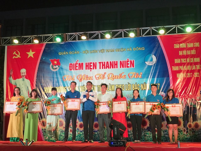 Điểm hẹn thanh niên chào mừng thành công Đại hội Đoàn thành phố lần thứ XV